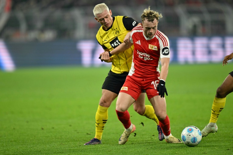 Bayern and Dortmund Renew Rivalry Amid Champions League Uncertainty